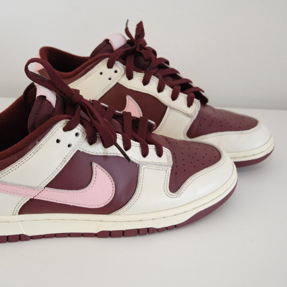 Nike Dunk Low Premium Valentine's Day Marion Pink White Size 10US/Good Condition